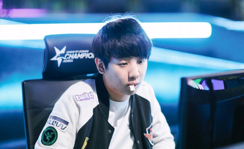 围内的选才 围内的选才